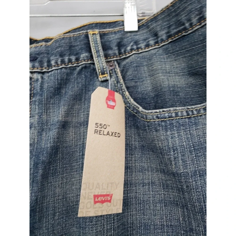 NEW Levis 550 Relaxed Mens Loose Fit Jeans 44X30  W44L30 MEDIUM WASH